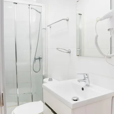 Guest house Solmar House *